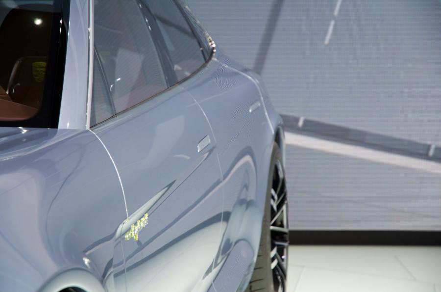  Porsche Panamera Sport Turismo Concept 2012 года  (фото 9 из 121)